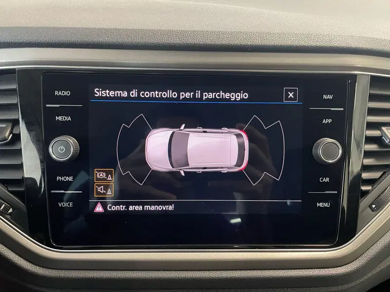 Volkswagen T-Roc usata a L'Aquila (16)