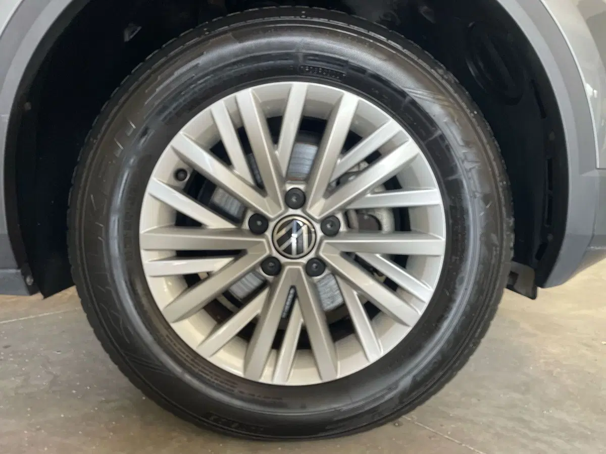 Volkswagen T-Roc usata a L'Aquila (7)