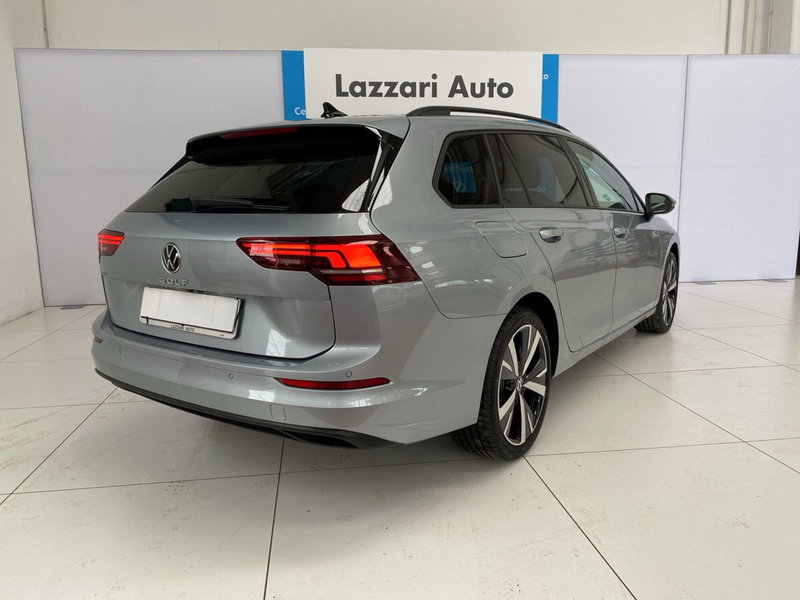 Volkswagen Golf Variant nuova a Lodi (4)