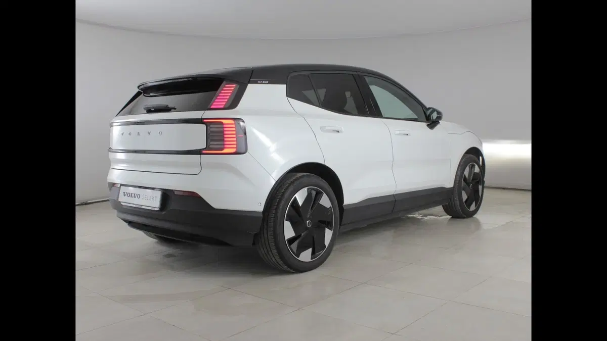 VOLVO Veicoli Commerciali EX30 usata a Palermo (12)