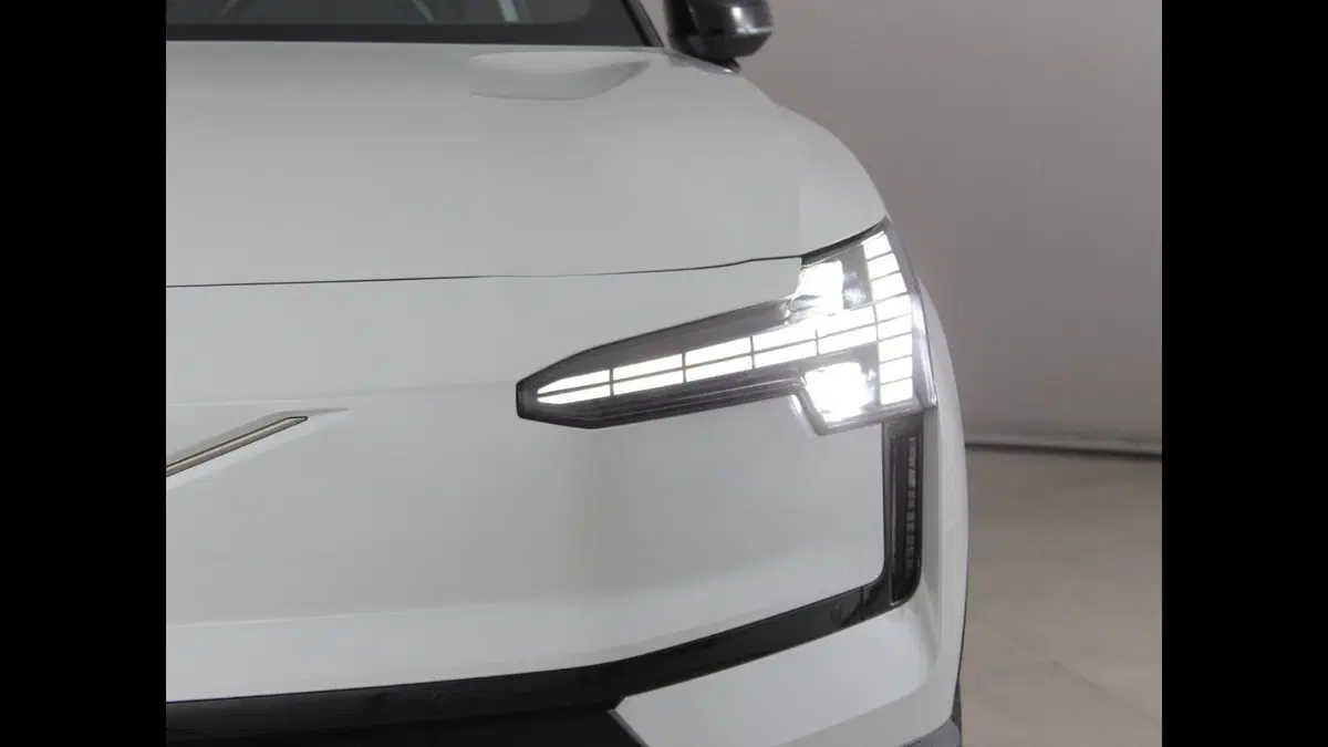 VOLVO Veicoli Commerciali EX30 usata a Palermo (14)