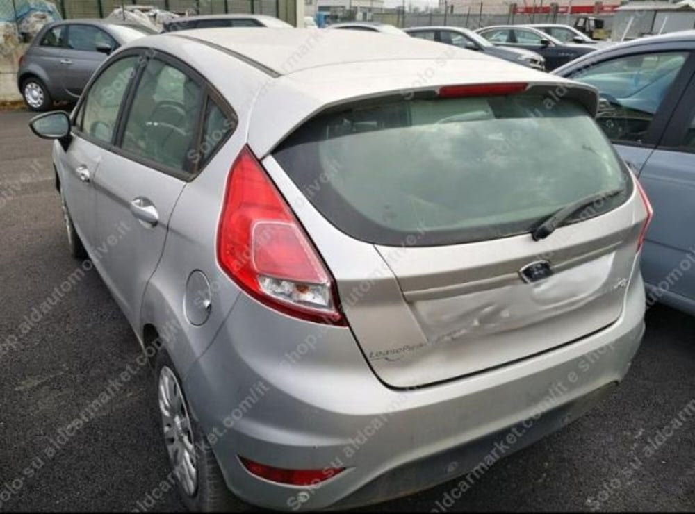 Ford Fiesta usata a Lecce (2)