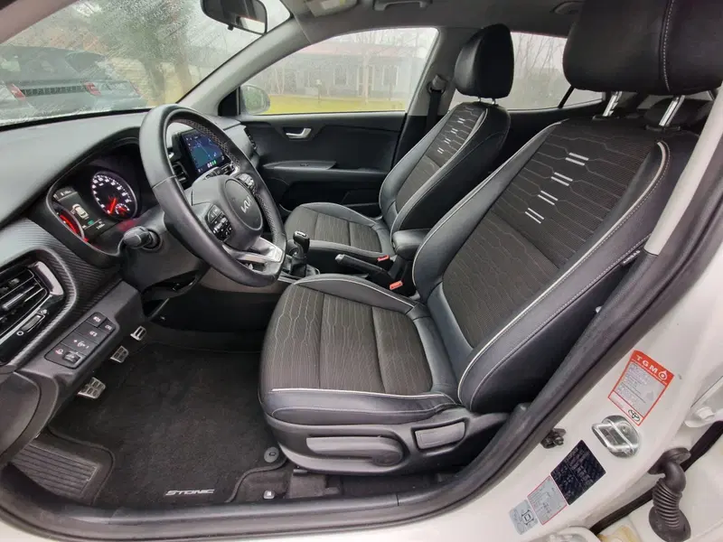 Kia Stonic usata a Torino (7)