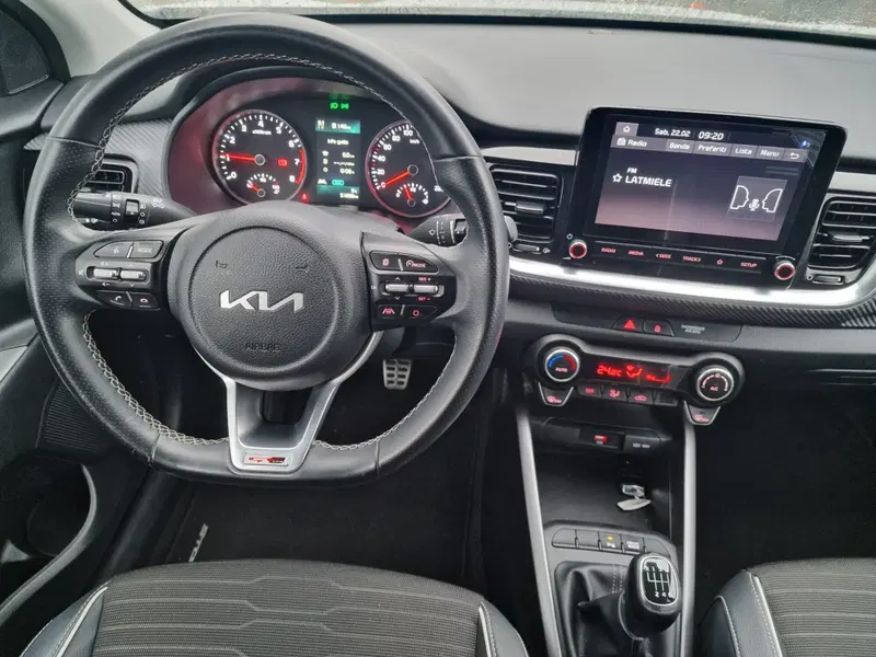 Kia Stonic usata a Torino (8)