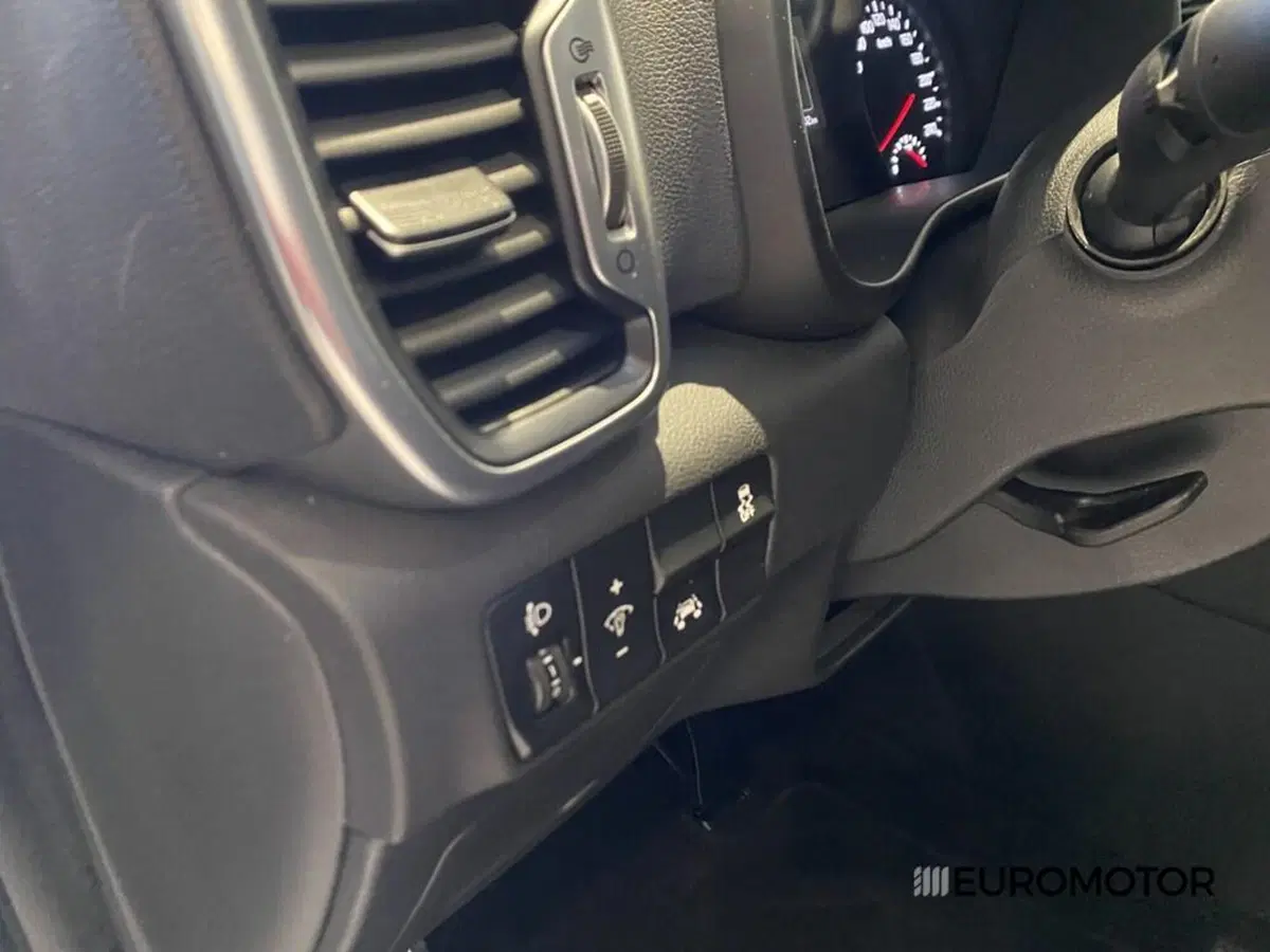 Kia Sportage usata a Bari (15)