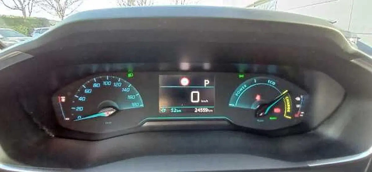 Peugeot 208 usata a Perugia (17)