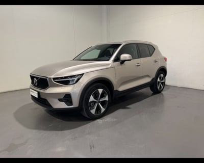 Volvo XC40 T2 automatico Core del 2024 usata a Conegliano