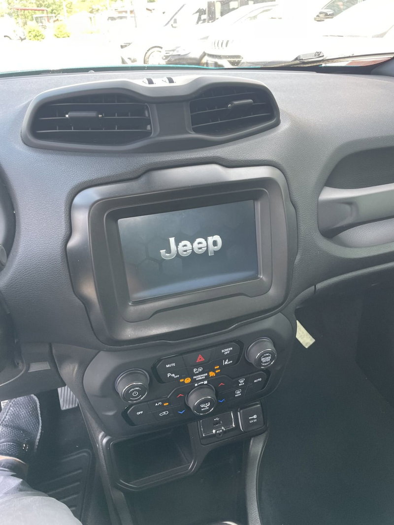 Jeep Renegade usata a Reggio Emilia (8)