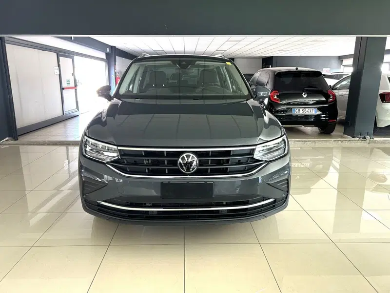 Volkswagen Tiguan usata a Ferrara (2)