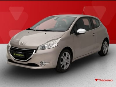 Peugeot 208 82 3 porte Active  del 2015 usata a Torino