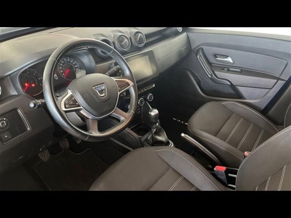 Dacia Duster usata a Firenze (10)