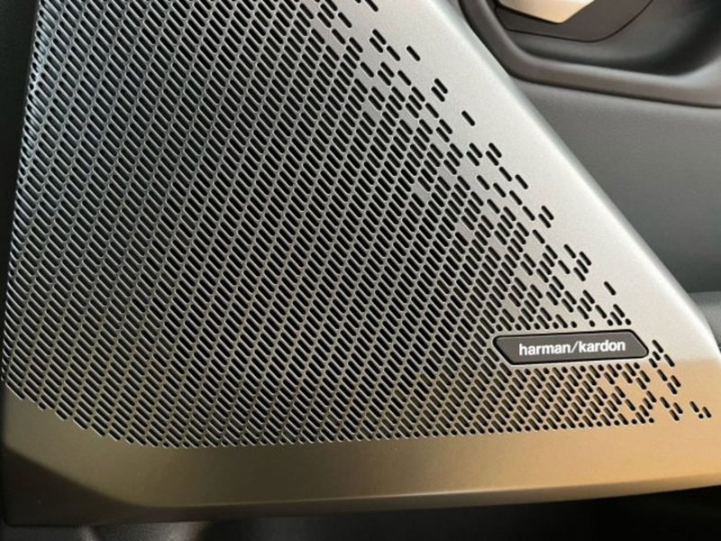 BMW i5 Touring usata a Torino (6)