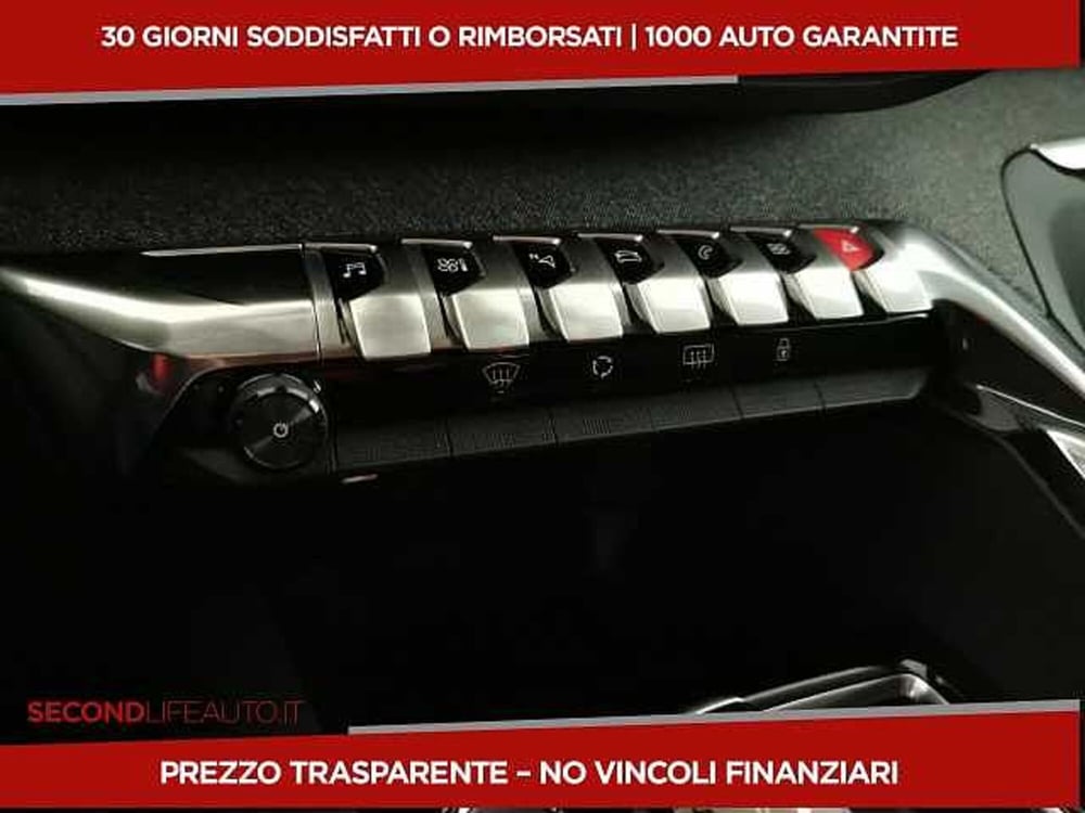 Peugeot 5008 usata a Chieti (16)