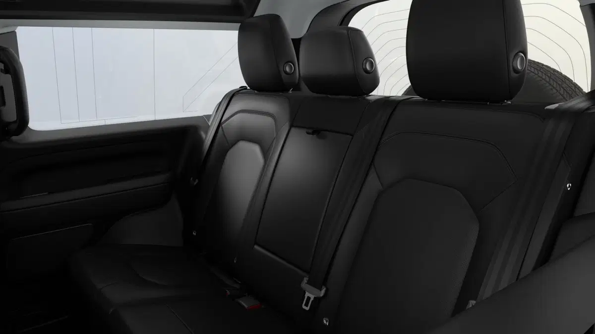 Land Rover Defender nuova a Perugia (7)