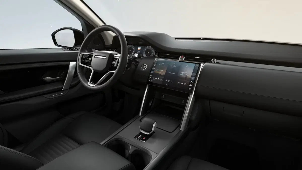 Land Rover Discovery Sport nuova a Perugia (5)