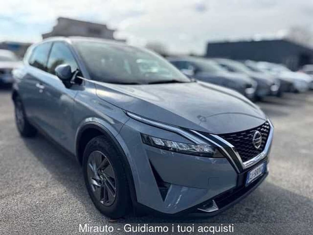 Nissan Qashqai usata a Roma