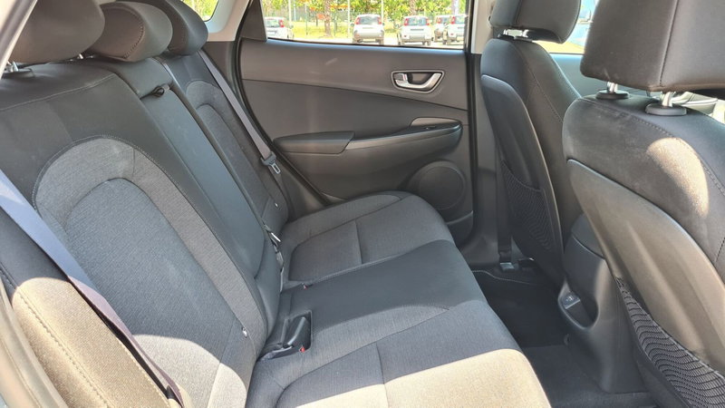 Hyundai Kona usata a Chieti (12)