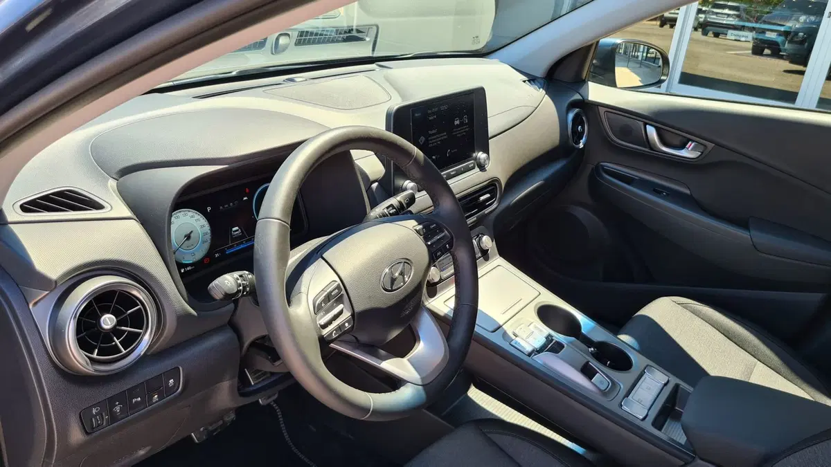 Hyundai Kona usata a Chieti (9)