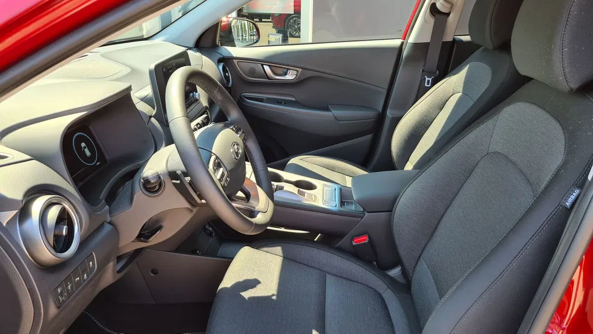 Hyundai Kona usata a Chieti (10)