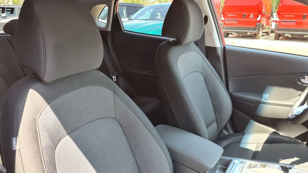 Hyundai Kona usata a Chieti (15)