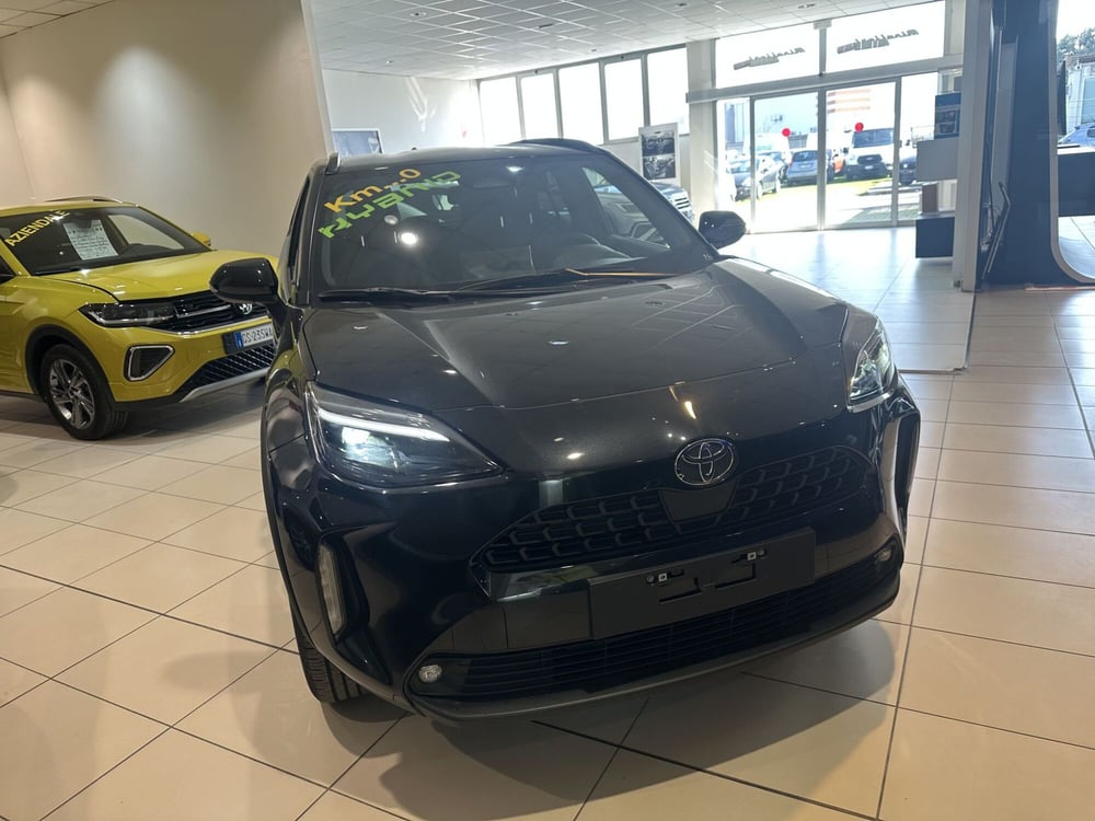 Toyota Yaris Cross nuova a Milano (3)