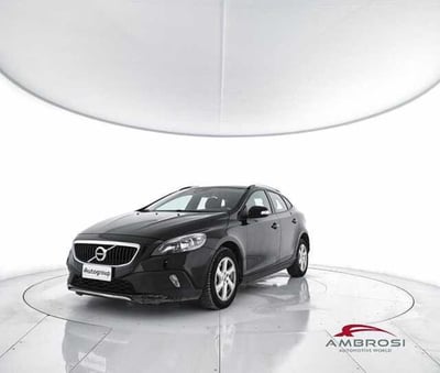 Volvo V40 Cross Country D2 Geartronic Business N1  del 2018 usata a Viterbo