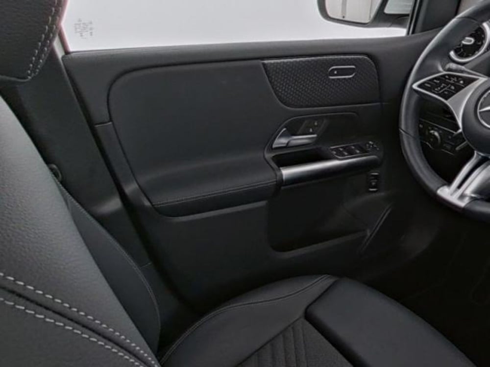 Mercedes-Benz Classe B usata a Milano (5)