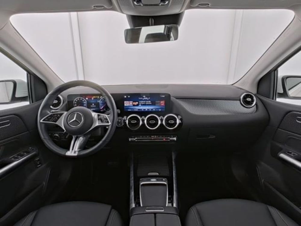 Mercedes-Benz Classe B usata a Milano (8)