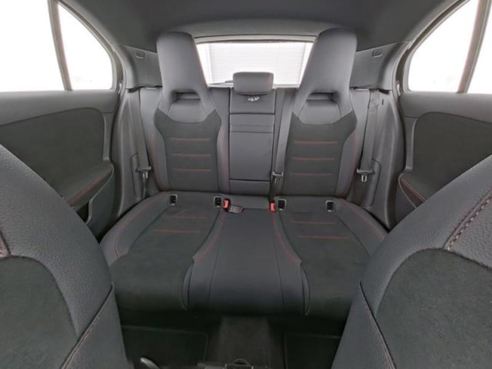 Mercedes-Benz Classe A usata a Milano (5)