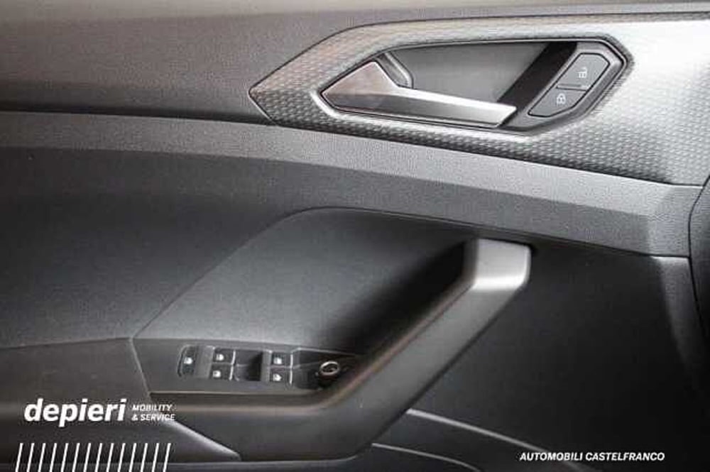 Volkswagen T-Cross usata a Treviso (14)