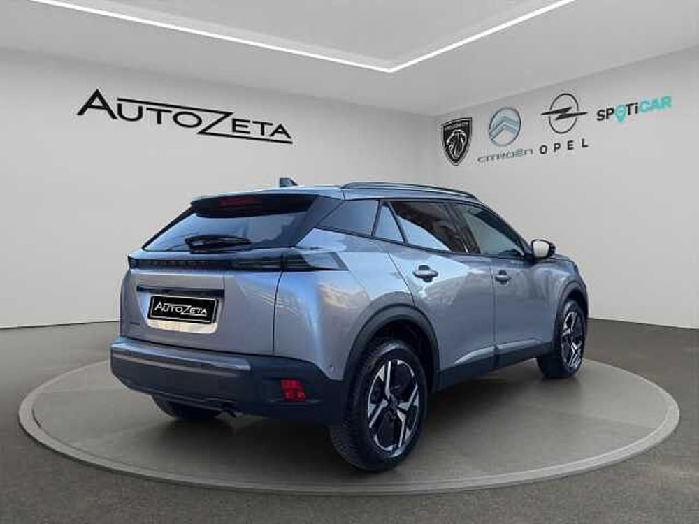 Peugeot 2008 nuova a Vibo Valentia (5)