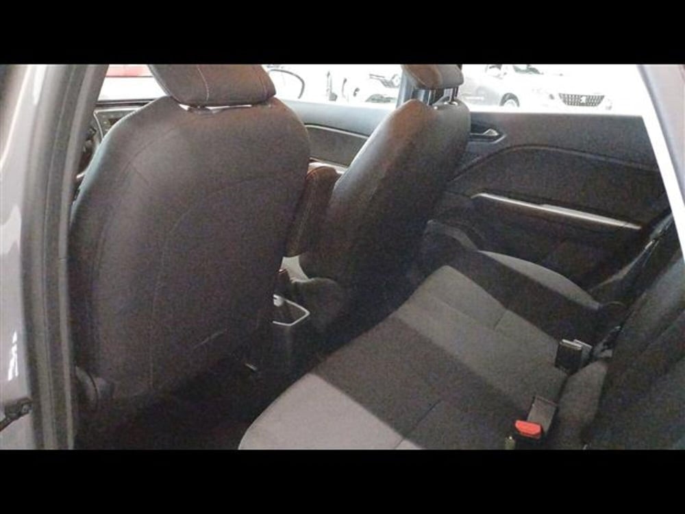 Renault Captur usata a Milano (8)