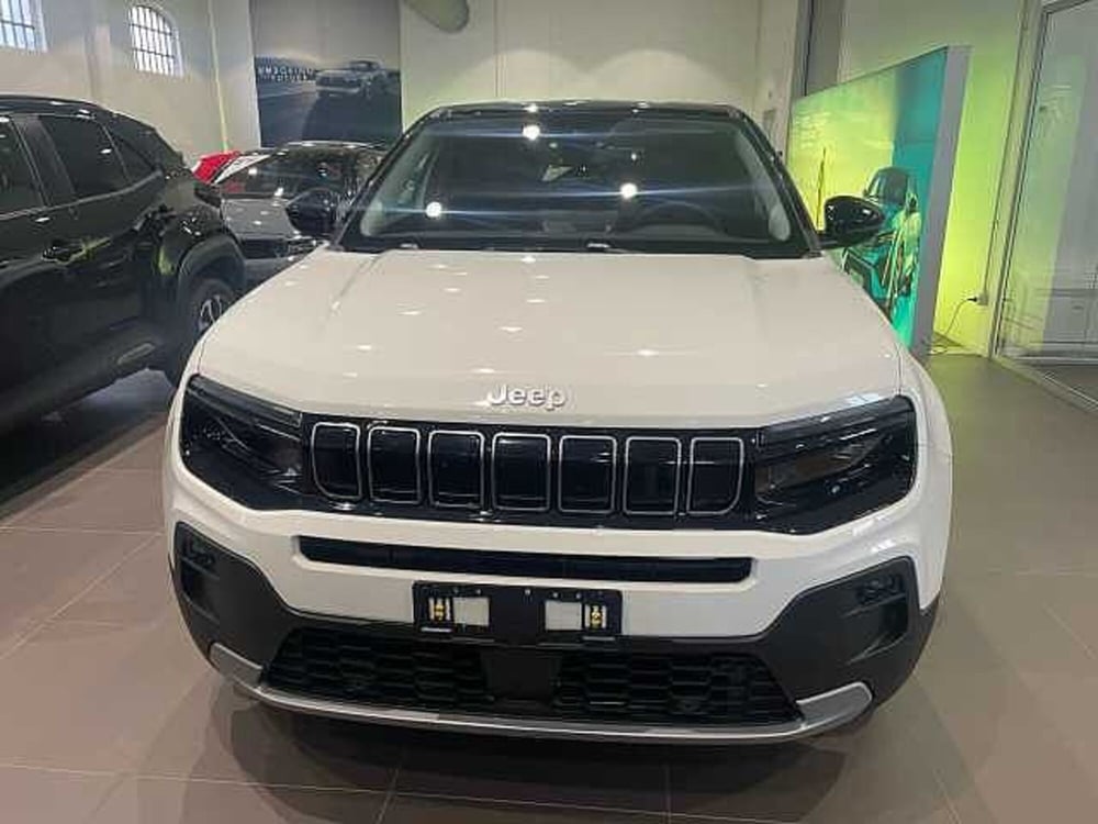 Jeep Avenger nuova a Milano (2)