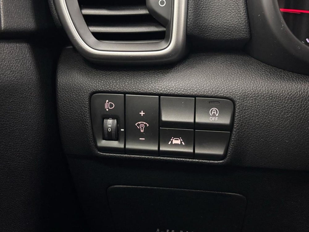 Kia Sportage usata a Como (12)
