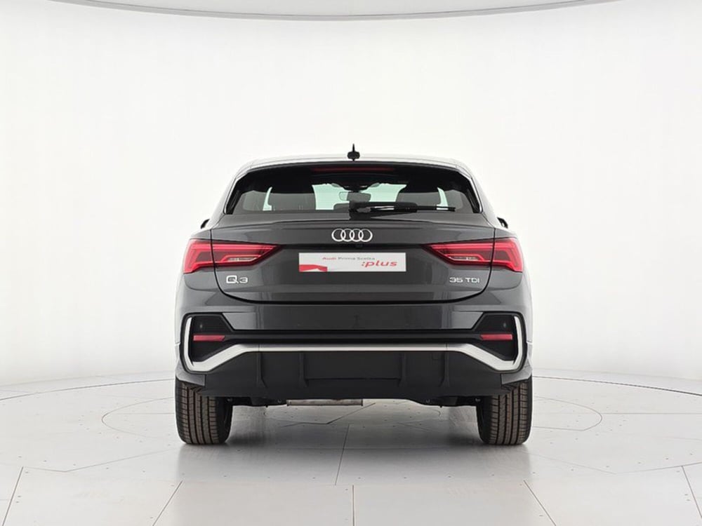 Audi Q3 Sportback nuova a Alessandria (5)