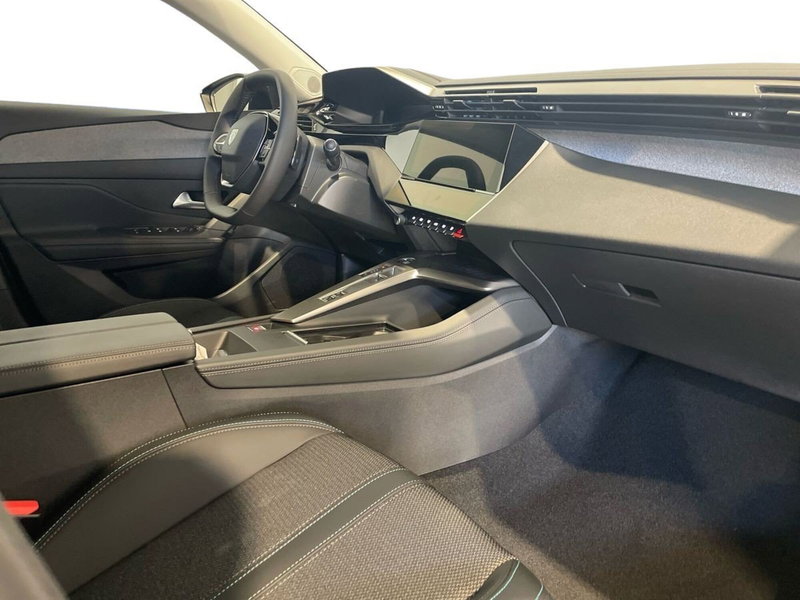 Peugeot 308 nuova a Salerno (11)