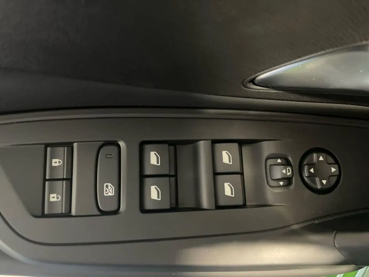 Peugeot 308 nuova a Salerno (13)