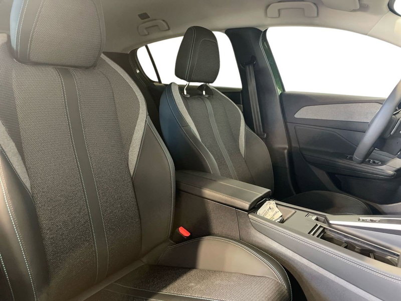 Peugeot 308 nuova a Salerno (16)