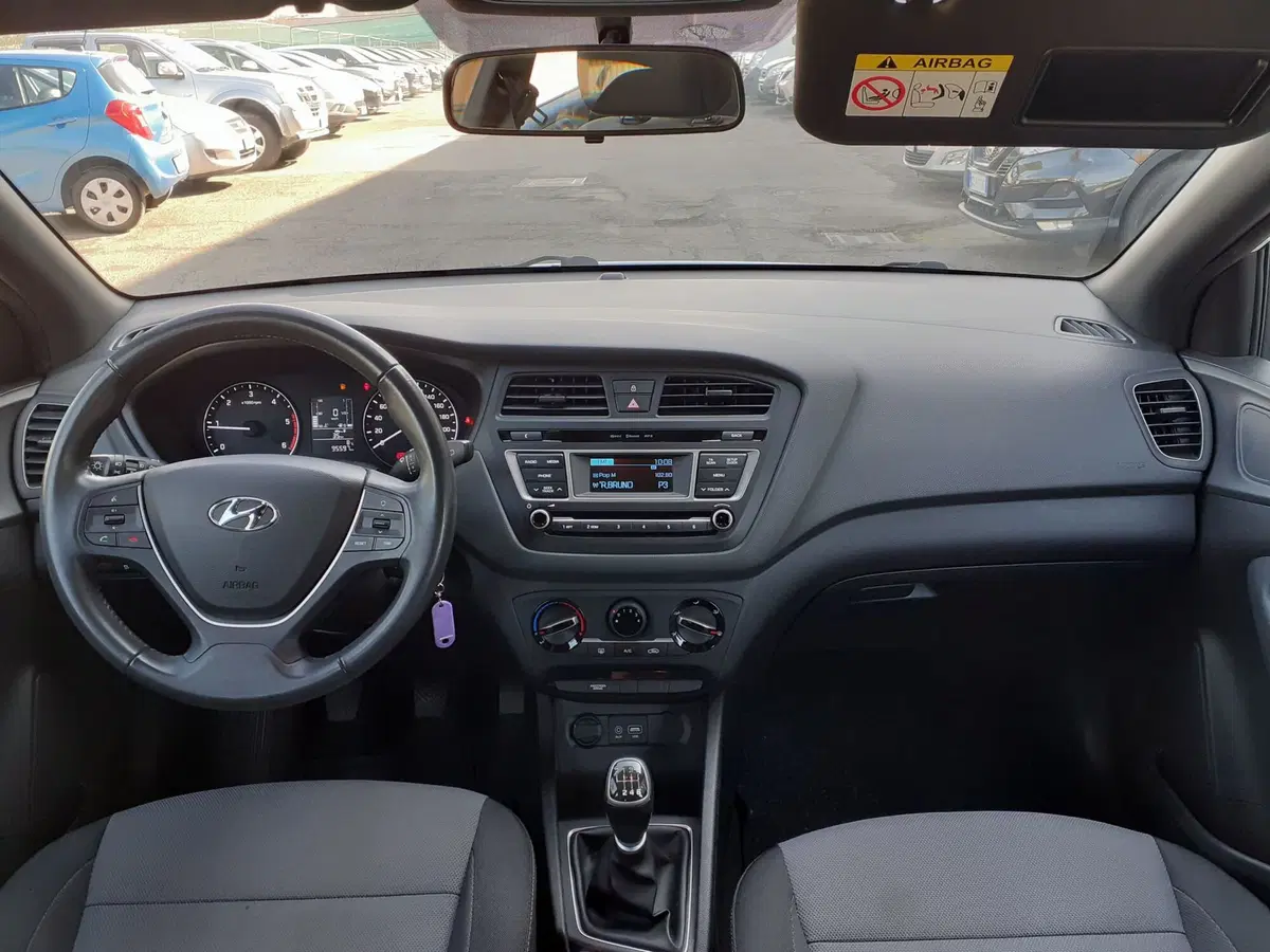 Hyundai i20 usata a Modena (10)