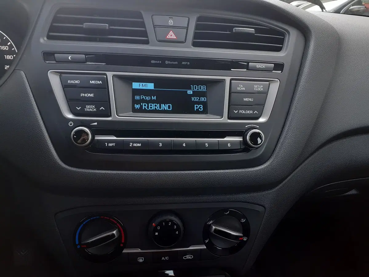 Hyundai i20 usata a Modena (14)