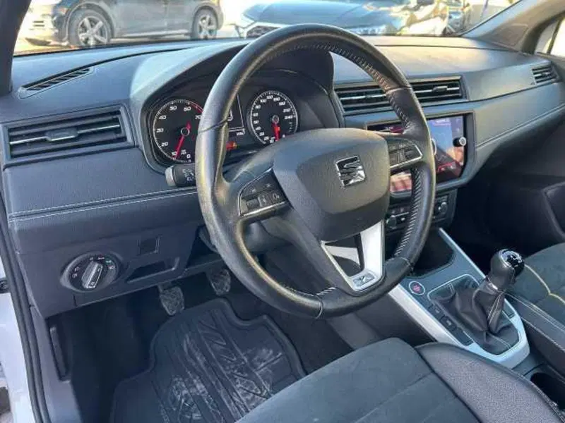 SEAT Arona usata a Avellino (9)