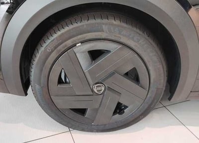 Lancia Ypsilon 1.2 mhev Edizione Cassina e-dct del 2024 usata a Legnano