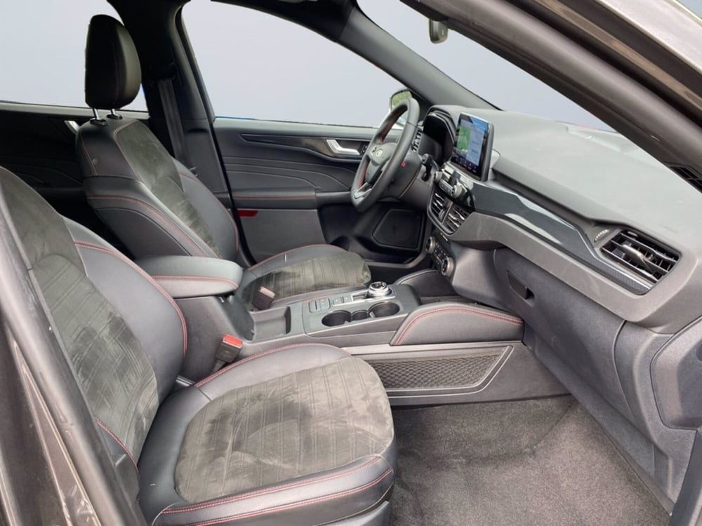 Ford Kuga usata a Milano (11)