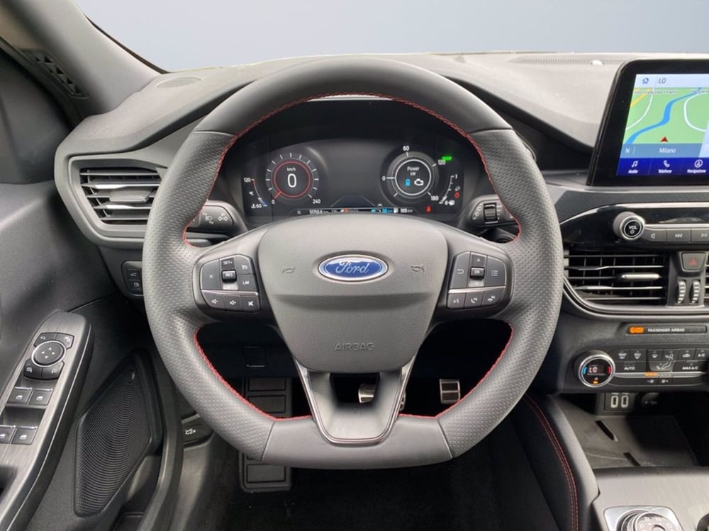 Ford Kuga usata a Milano (13)