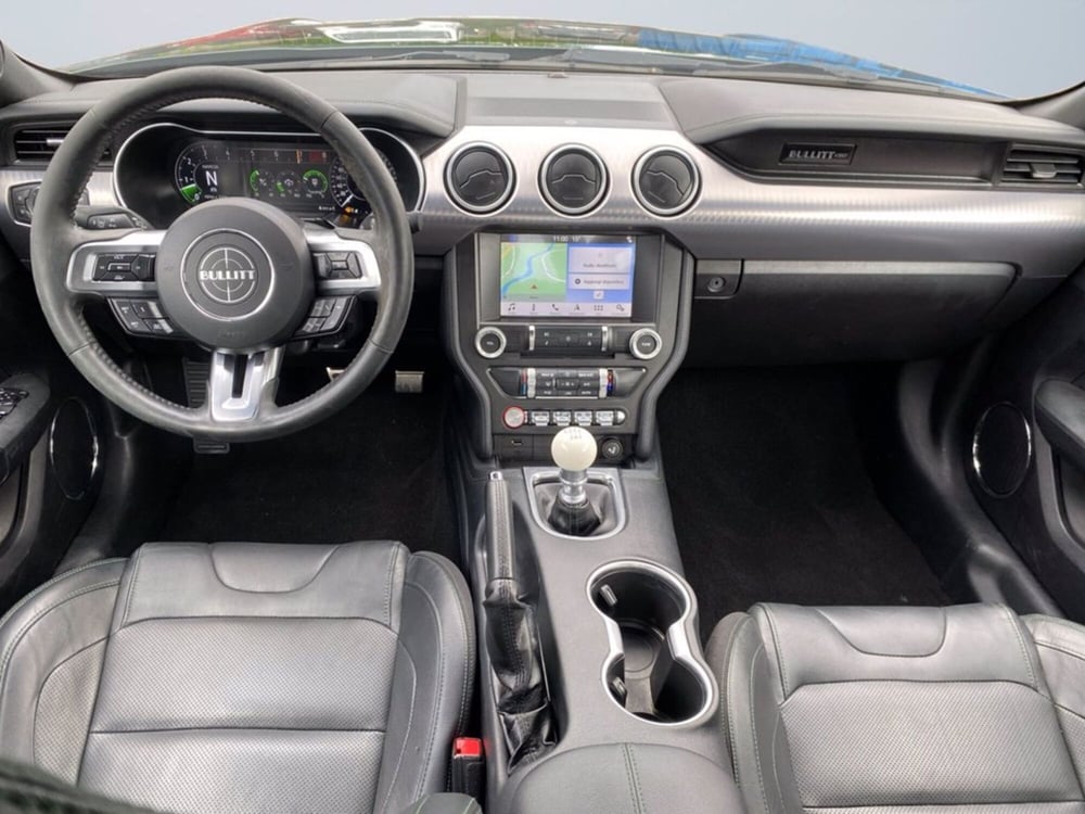 Ford Mustang Coupé usata a Milano (12)