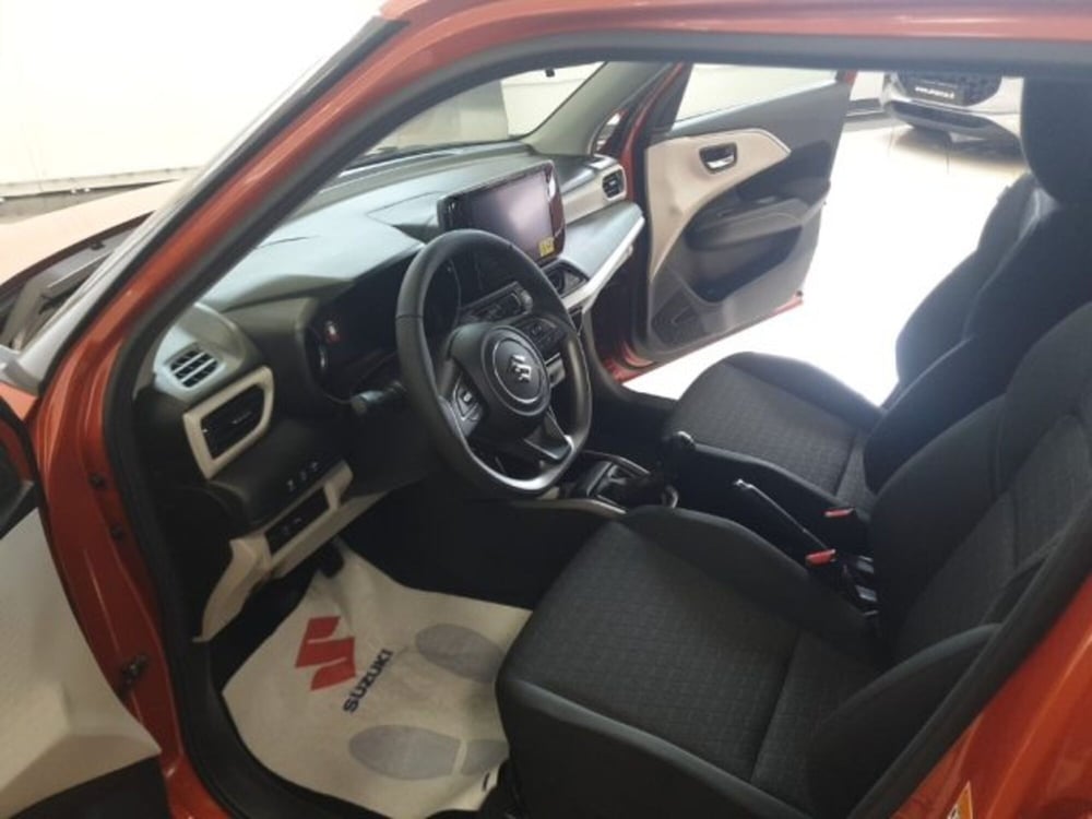 Suzuki Swift nuova a Reggio Emilia (9)