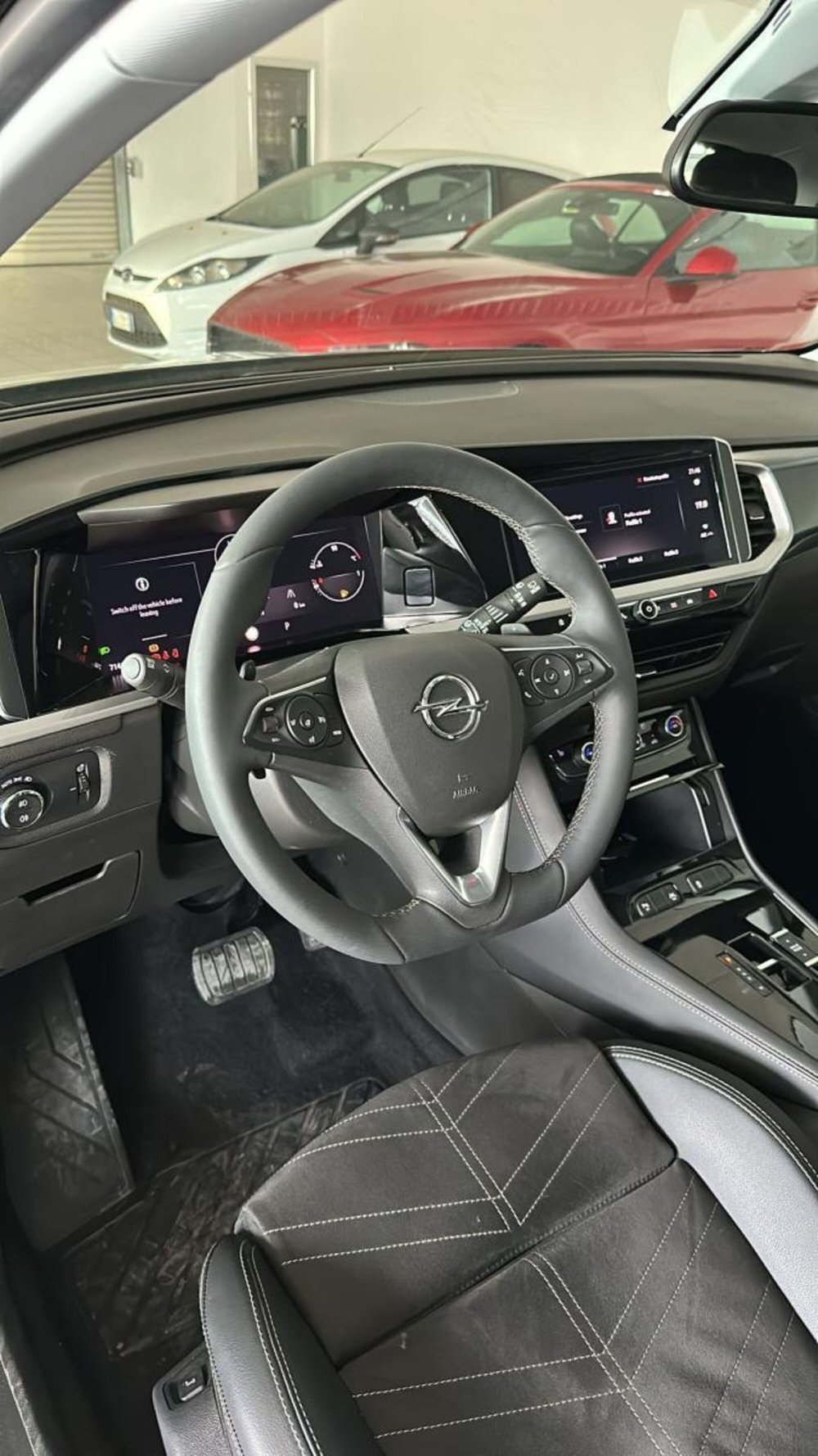 Opel Grandland usata a Napoli (7)
