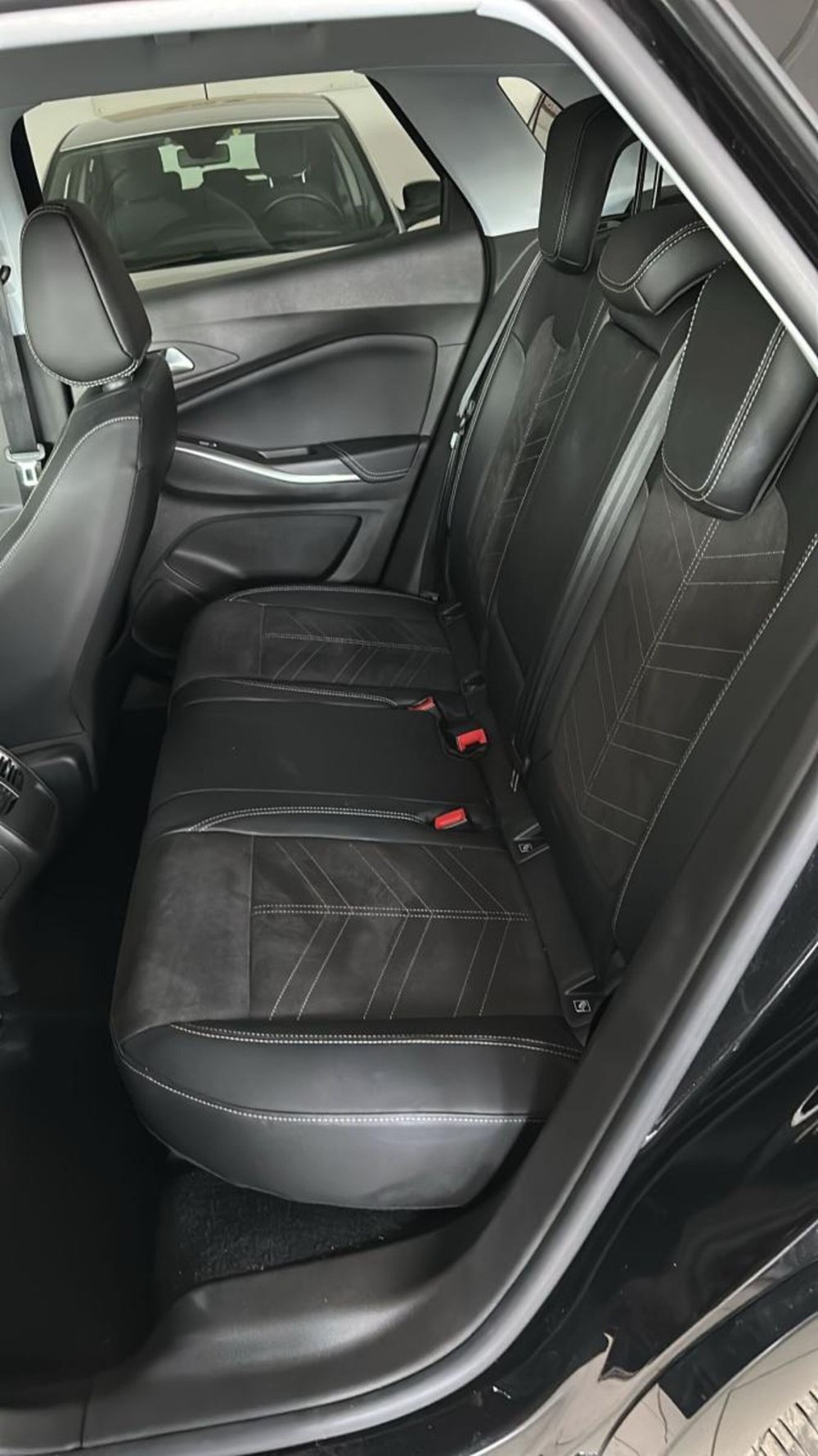 Opel Grandland usata a Napoli (9)