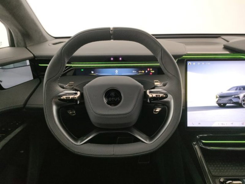 Lotus Eletre usata a Modena (11)