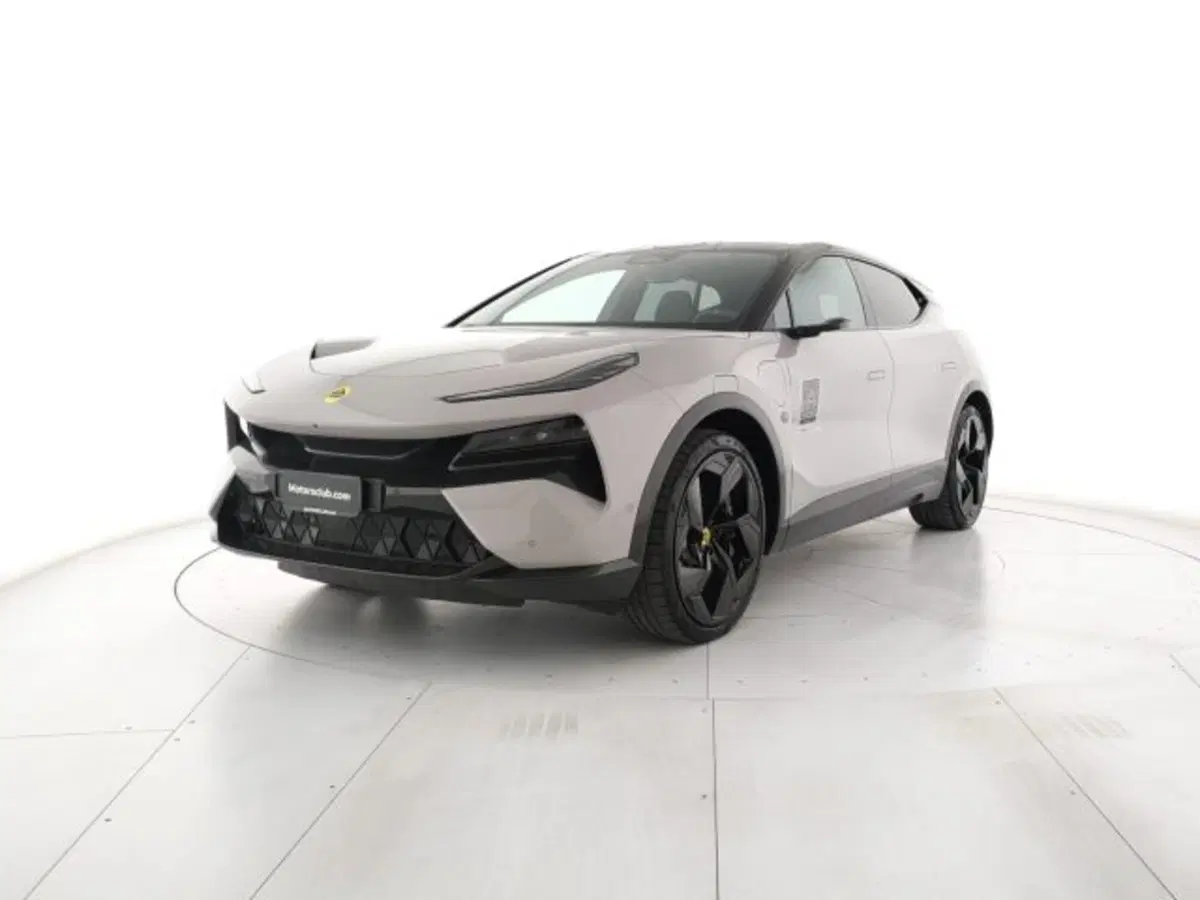 Lotus Eletre usata a Modena (2)